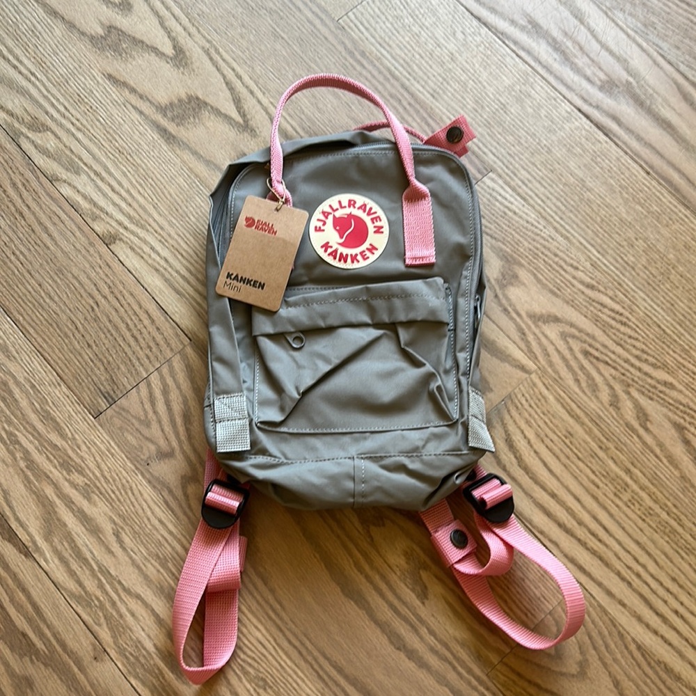 Fjallraven Kanken Mini Backpack